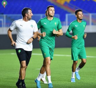 غدا يجري المنتخب الوطني آخر حصة على ملعب الشهداء