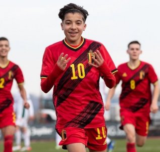 بلجيكا تتخوف من إنضمام ريان بونيدا للأسود