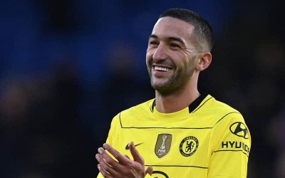 فوز كاسح لتشيلسي بمشاركة زياش