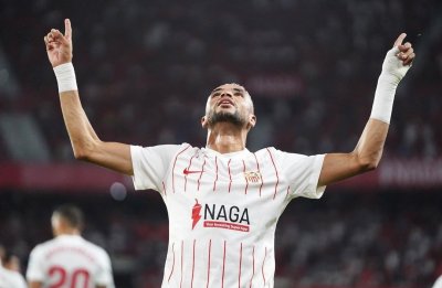 مونديال قطر يفصل في مستقبل النصيري مع إشبيلية