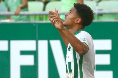 ريان مايي يخضع للجراحة