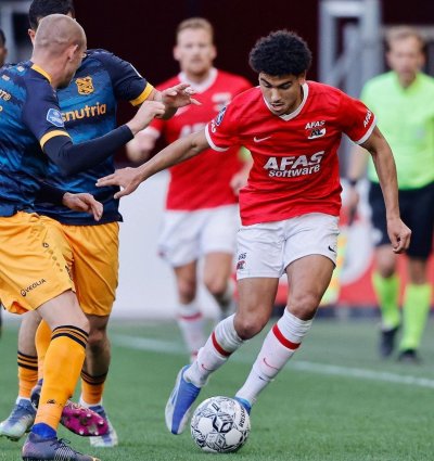 أسيست لابوخلال وأزيد لم يحافظ على تقدمه