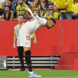 النصيري مازال في وضع مقلق!