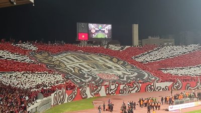 السوق السوداء تنتعش قبل قمة الوداد وبيترو أتلتيكو