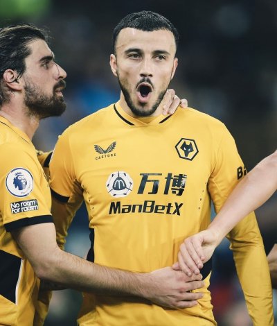 سايس سيغيب عن مباراة ليفربول