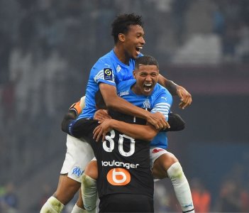 حارث قدم أسيست من رباعية مارسيليا