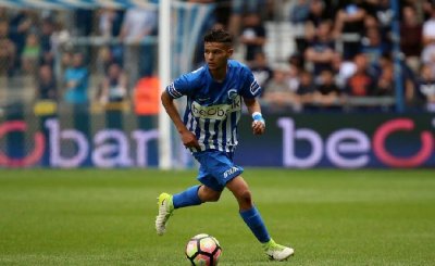 ظهير أيسر مغربي يمدد عقده مع بطل قبرص