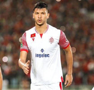 الجمهور المغربي يتساءل عن تجاهل داري وإعتماد شاكلا ومايي