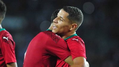 حارث  نقطة الضوء  التي لا يراها وحيد