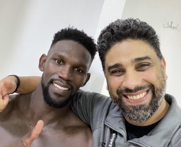 الظفرة توجه الشكر لبدر الدين الإدريسي