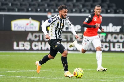 بوفال يحل بالمغرب بعد تجاوز مخلفات الإصابة