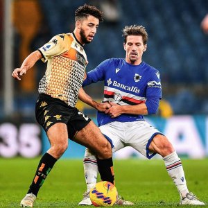 الصحافة الإيطالية تقرب سفيان كيين من فيرونا