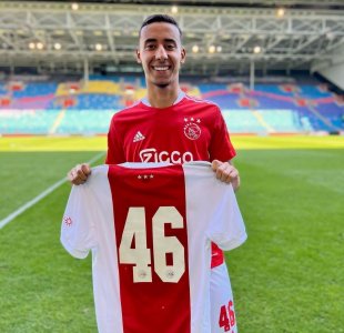 جرمومي وصلاح الدين مستقبل الدفاع المغربي داخل أياكس أمستردام