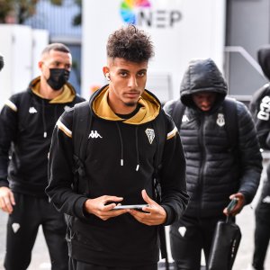 عز الدين أوناحي مرشح لمغادرة أونجي