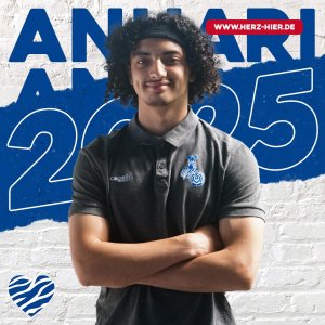 موهبة دويسبورغ حمزة أنهاري يلمع مع أشبال الأطلس