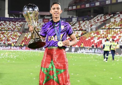 صدق أو لا تصدق.. إسم سفيان رحيمي مطروح في ويست هام