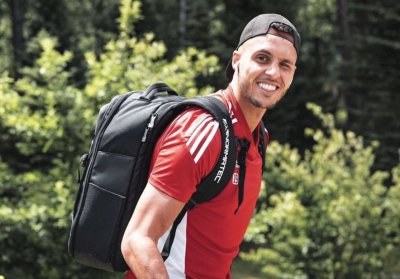 املاح عاد .. وناشئ مغربي ينتفض