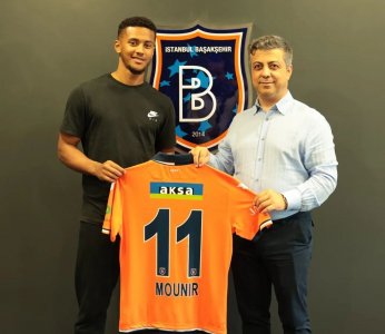 منير شويعر باق في  السوبر ليغ1 