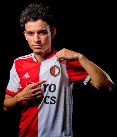 التعبوني يمنح فاينورد هدفه الأول