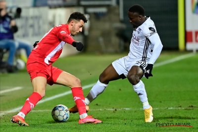 بعد صافرات الاستهجان سليم أملاح تلقى الاشادة من مدربه