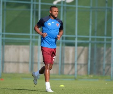 مهاجم الأسود يدشن موسم وديات هاتاي بهدف