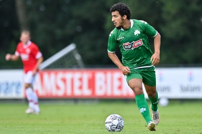 ياسين ايوب لم يعد لاعبا لباناتينايكوس