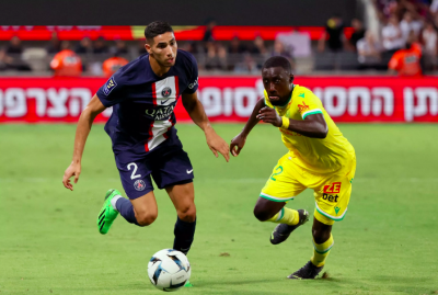 بنعطية تضامن مع حكيمي بعد تعرضه لصافرة استهجان الجماهير الإسرائيلية