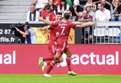 داري سعيد بالشهد الأول في الليغ 1