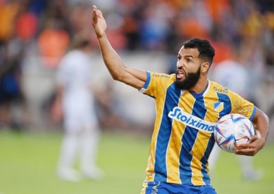 عصام شباك يضمن مقعدا في مسابقة كونفرنس ليغ