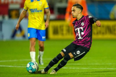 كامبور يطارد عثمان بوسعيد