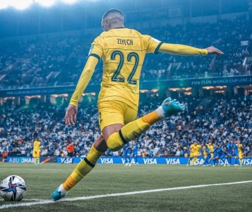 أياكس يفتح من جديد ملف زياش بعد مغادرة أنطوني