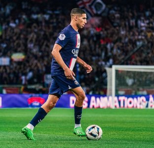 حكيمي: علينا ان نفكر في مباراة الغد