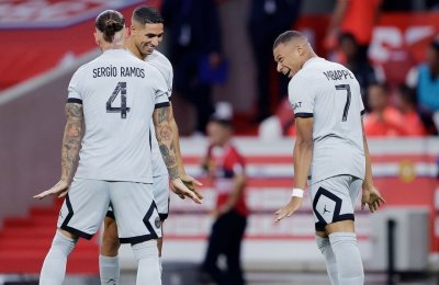 حكيمي عاد لصدارة الليغ1 مع سان جيرمان