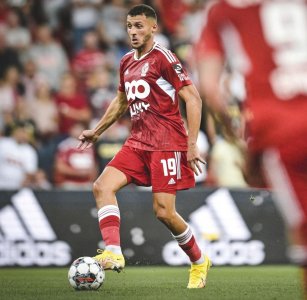 سليم املاح يعود متألقا