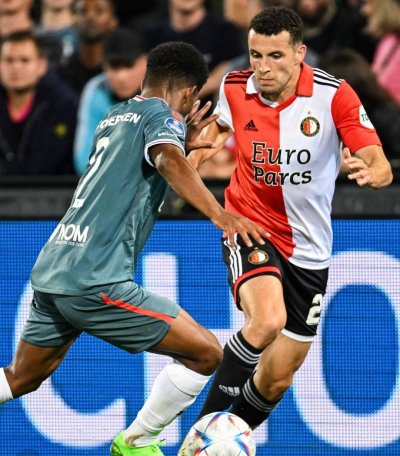 اسامة الادريسي يطل بأول تمريرة