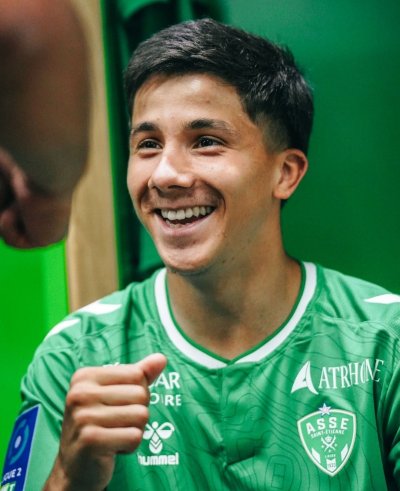 سانت إيتيان يهنئ بنجامان بوشواري