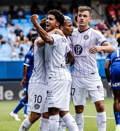 أبوخلال: حصيلتي جيدة رغم اكتشافي لبطولة فرنسا