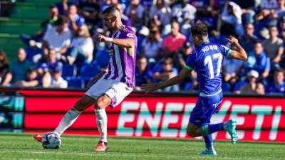 أرقام رائعة لفضال في أول مباراة