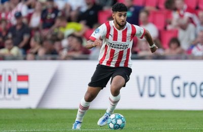 الحوار الحصري.. إسماعيل صيباري: طموحاتي لا حدود لها وهدفي  قطر 2022 