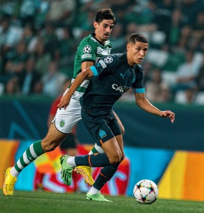 حارث يكشف عن نقطة القوة في أسلوب لعبه