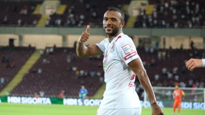 الكعبي وهاتاي يستمران في الغرق بتركيا