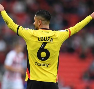 جزاء ضائع وهدف للوزا ومكان مضمون بالمونديال