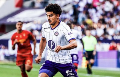 ابوخلال تنازل في القمة لغياب الفرص