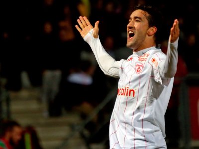 يوسف حجي يوجه رسالة عبر  المنتخب  لمهاجمي الأسود