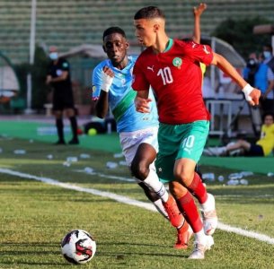 بلال الخنوس البديل المثالي بالتشكيل الرسمي