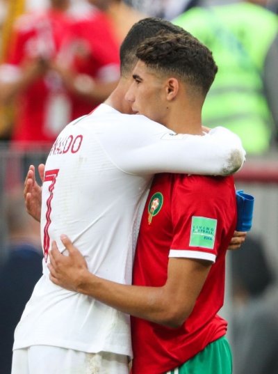 حكيمي: طموحنا أن نقدم في قطر أفضل مما قدمناه في روسيا