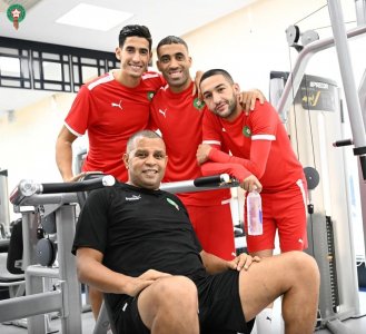 أكرد يخلق الحماس في صفوف اللاعبين الشباب