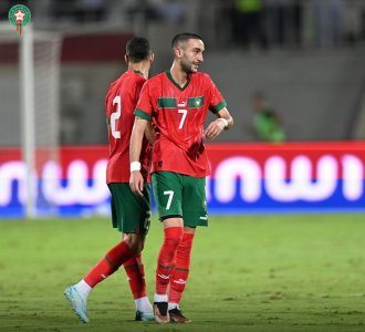 لمسة واحدة اعادت زياش للواجهة