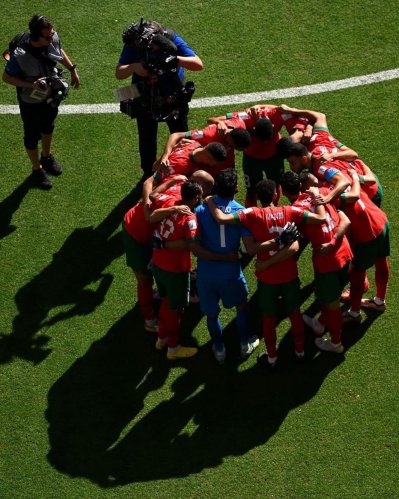 الجامعة سمحت للأسود بملاقاة عائلاتهم لهذا السبب