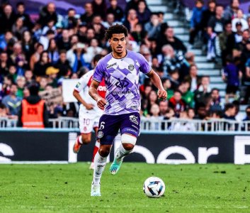 شهادة أحد زملائه في تولوز: أبوخلال مكانه في  البريميرليغ .